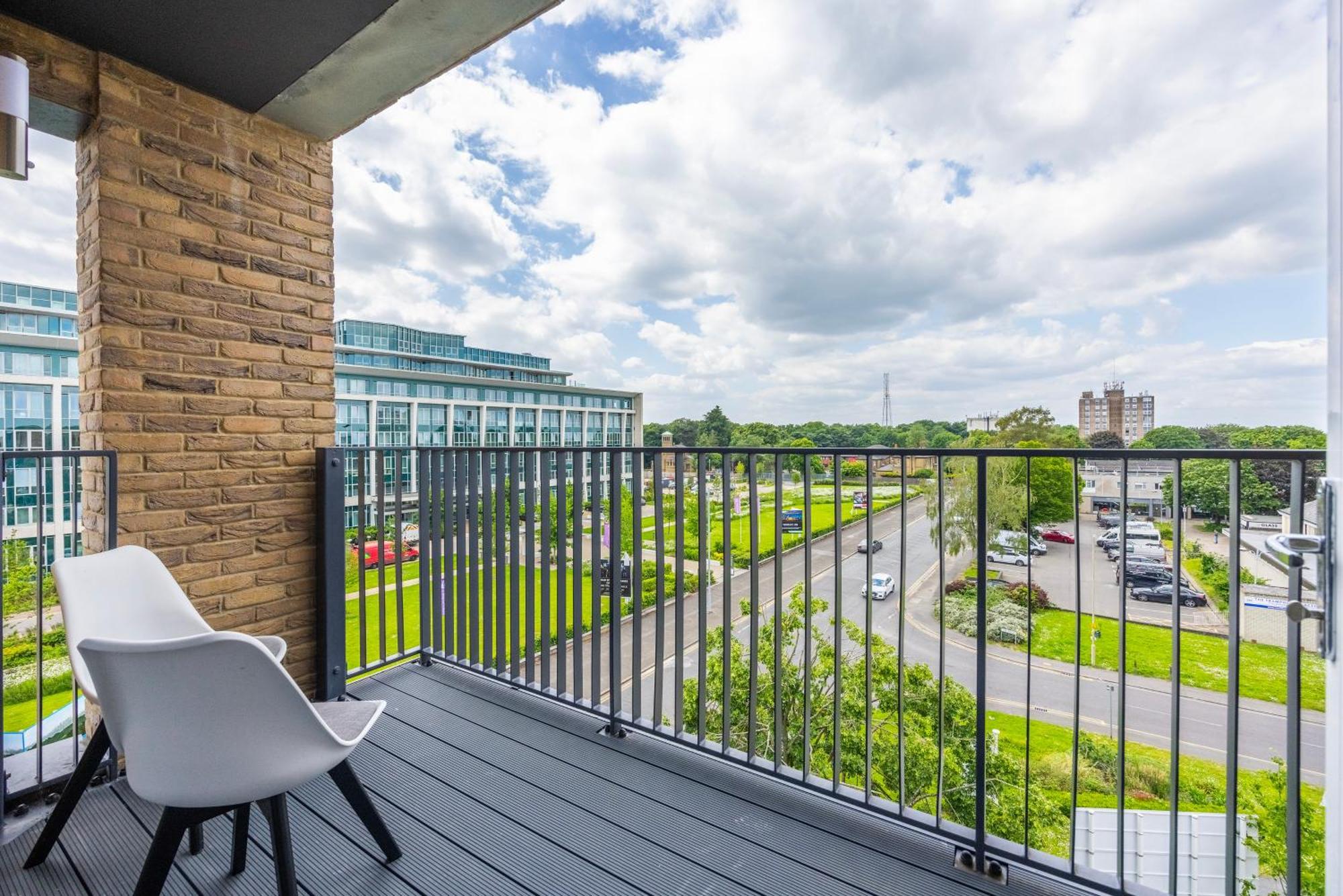 Brentwooddelight Apartment Bagian luar foto